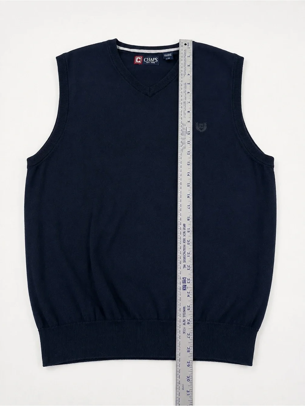 Chaps Men’s Navy Blue Cotton V-Neck Sweater Vest Size L Classic Preppy